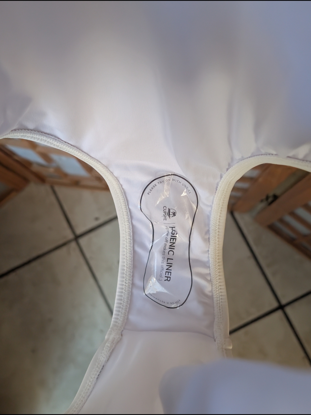 NWT New Swimsuit by Cupshe - Women's Large Tall - Floral Halterneck Low-Cut - Picture 8 of 10